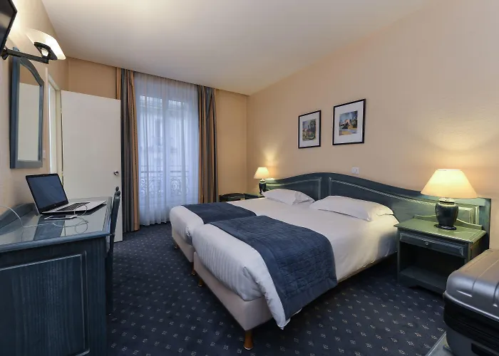 Du Pre Отель Париж