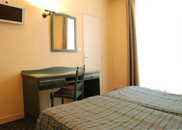 Du Pre 3* Париж