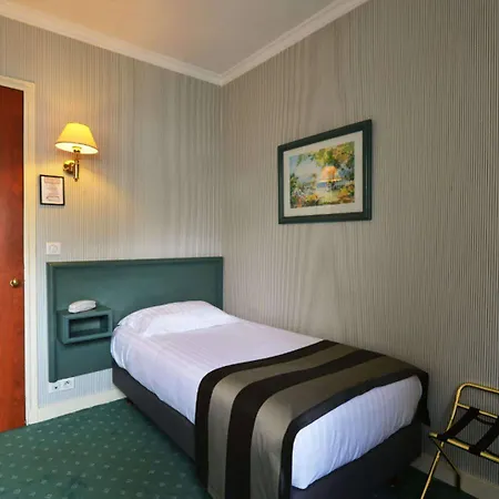 Du Pré Hotel 3*