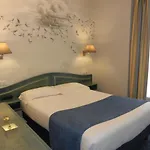 Du Pre Hotel Paris