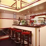 Hotel Du Pre Paris